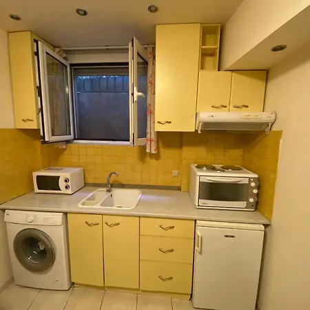 Apartment Amazing Studio Next To The Center 10 Minutes Walk *