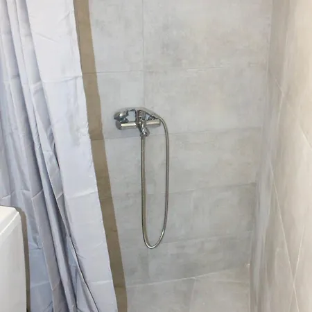 Amazing Studio Next To The Center 10 Minutes Walk *